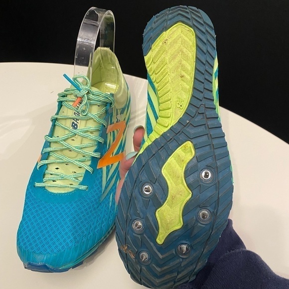 NEW BALANCE XC900v4 Cleats - Picture 9 of 10